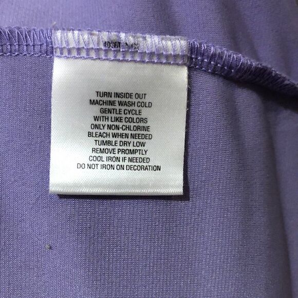 Scoop neck ruffled camisole  - Picture 3 of 4